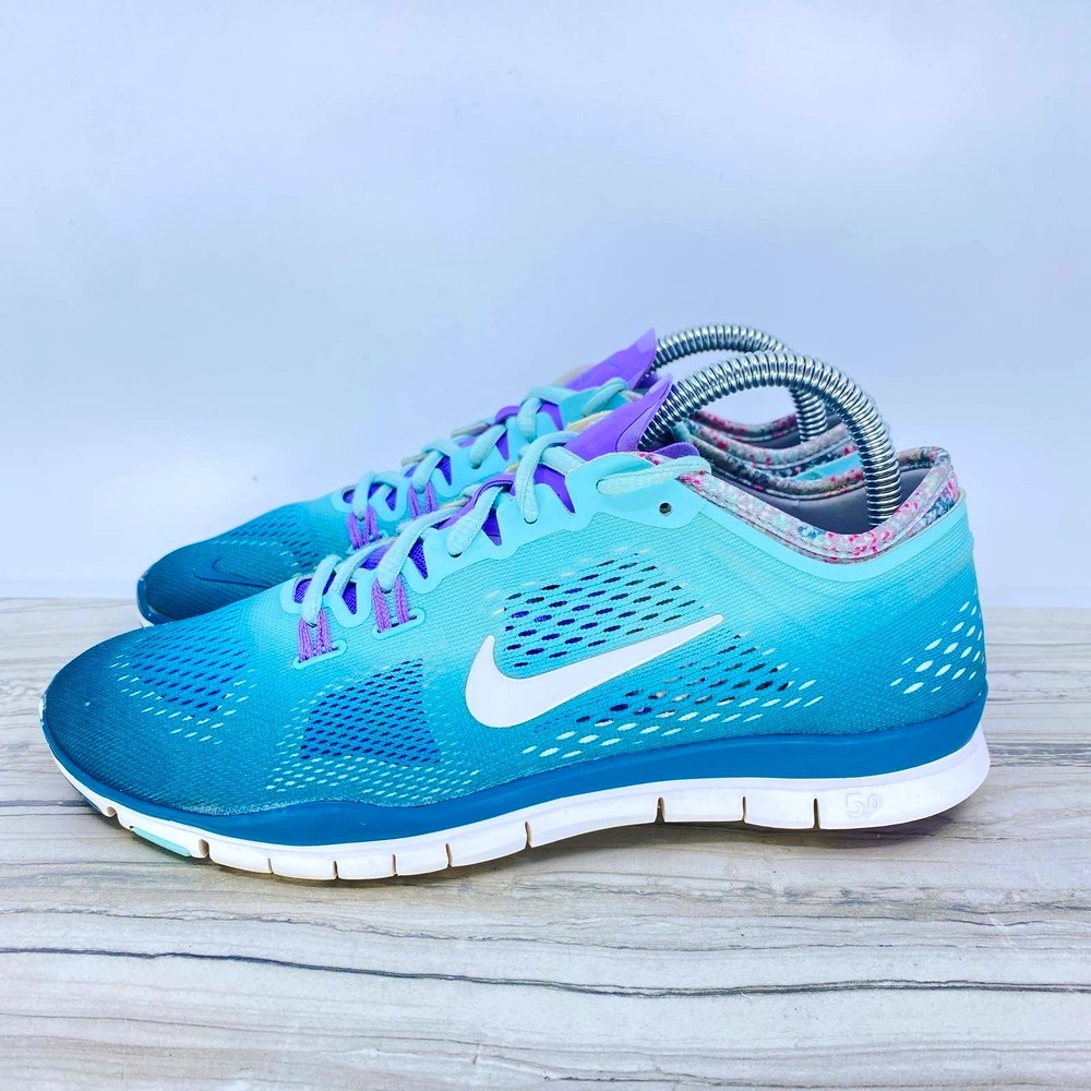 NIKE FREE TR FIT 4